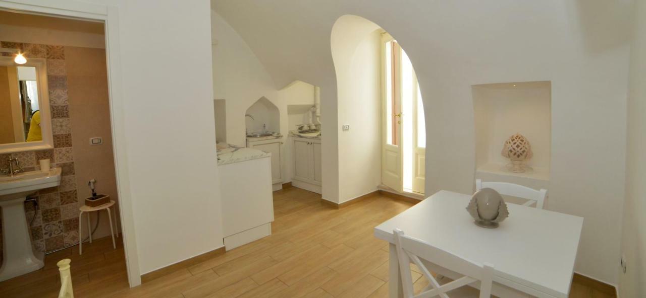 Casa Baldassarre Остуни Экстерьер фото