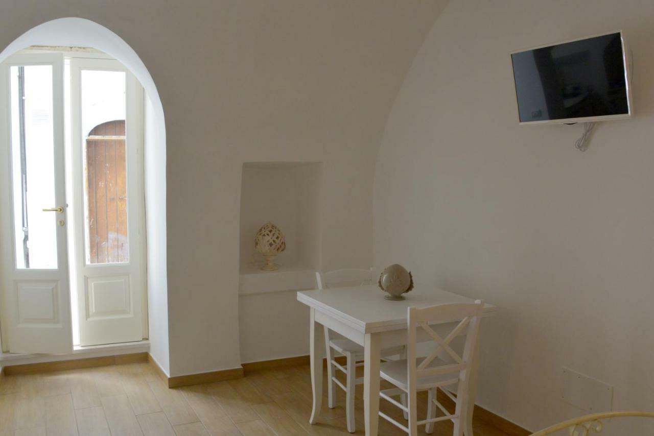 Casa Baldassarre Остуни Экстерьер фото